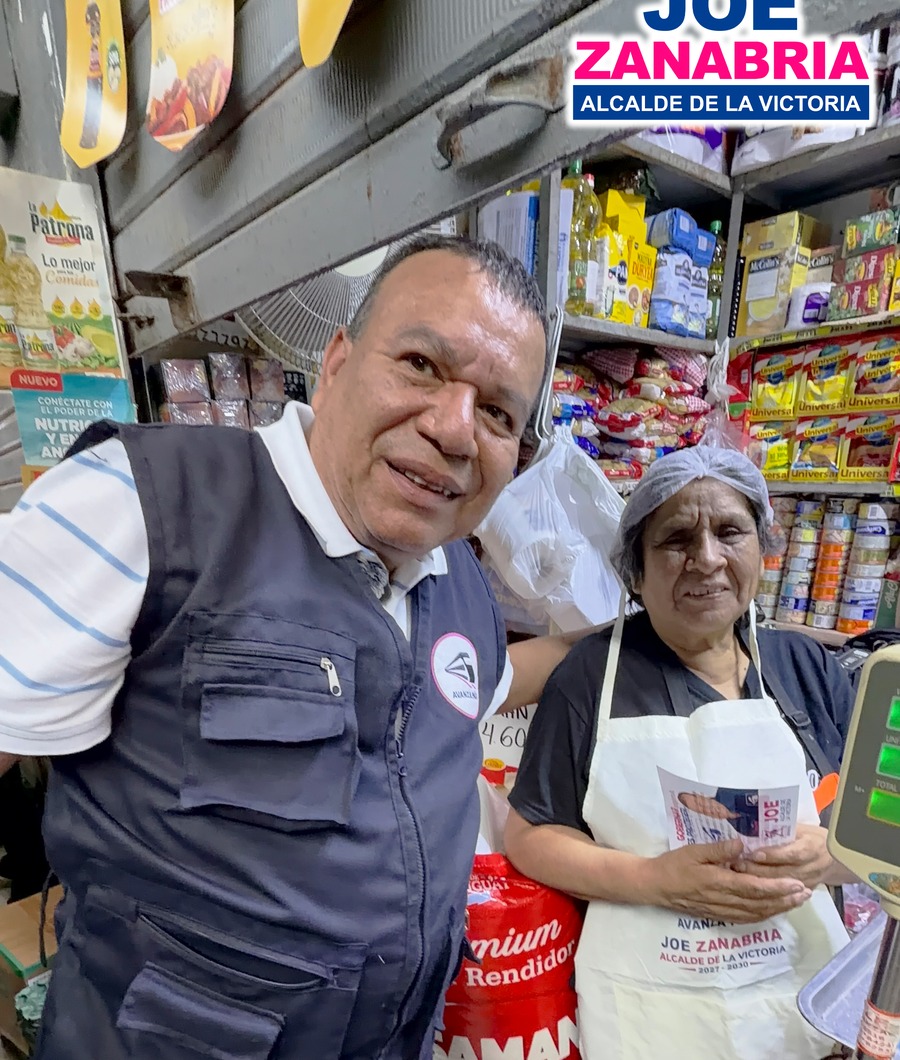 Joe Zanabria Soberón en una bodega de La Victoria